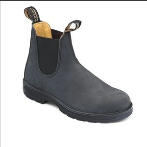 Classic Rustic Black Blundstone 587 AUS size 6